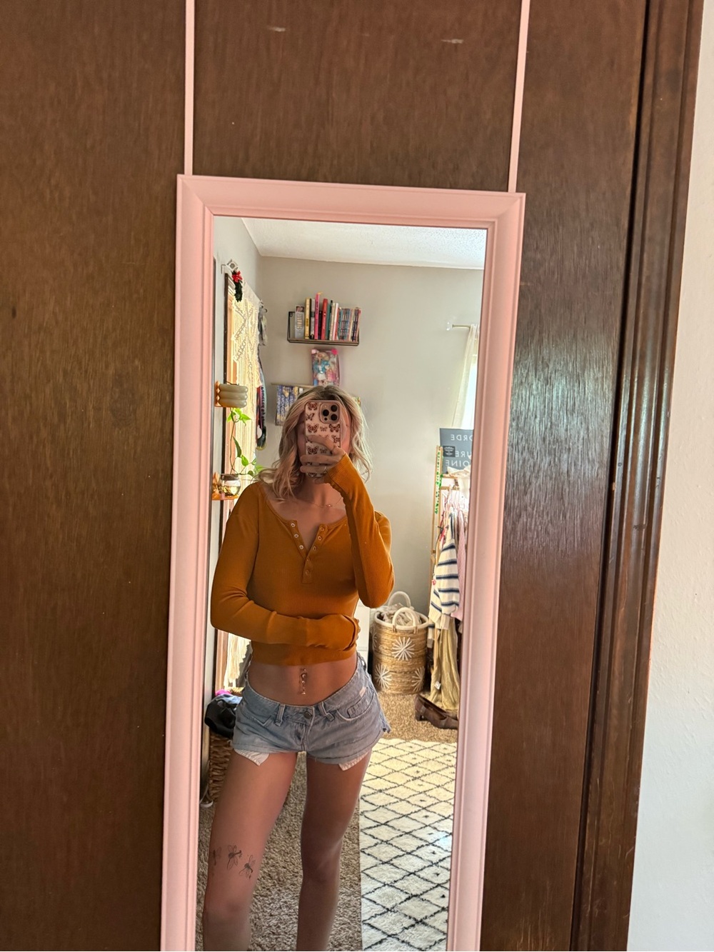 FOREVER 21 MUSTARD CROP TOP